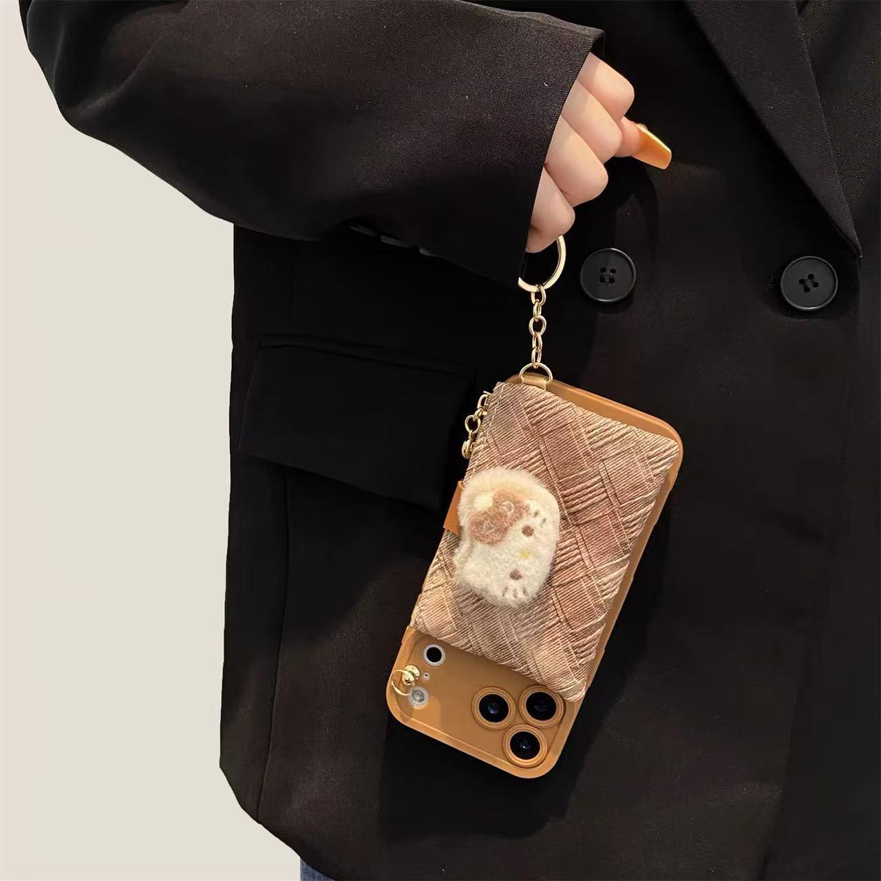Plush Cat Coin Purse Phone Case for Apple 17 Pro Max/16/15/14/13 with Leather Strap and Protective 17E Case 15 Plus
Plush Cat Coin Purse Phone Case for Apple 17 Pro Max/16/15/14/13 with Leather Strap and Protective 17E Case 15 Plus