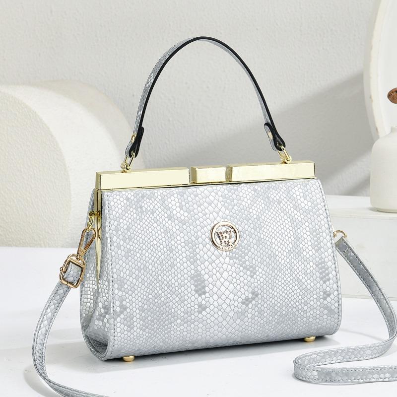 Women s Handheld One Shoulder Crossbody Premium Sense Bag Tide Light Luxury Brand Bag Women s Gift Commuter New Middle-aged Mom length 24 height 18 thickness 12
Women s Handheld One Shoulder Crossbody Premium Sense Bag Tide Light Luxury Brand Bag Women s Gift Commuter New Middle-aged Mom length 24 height 18 thickness 12