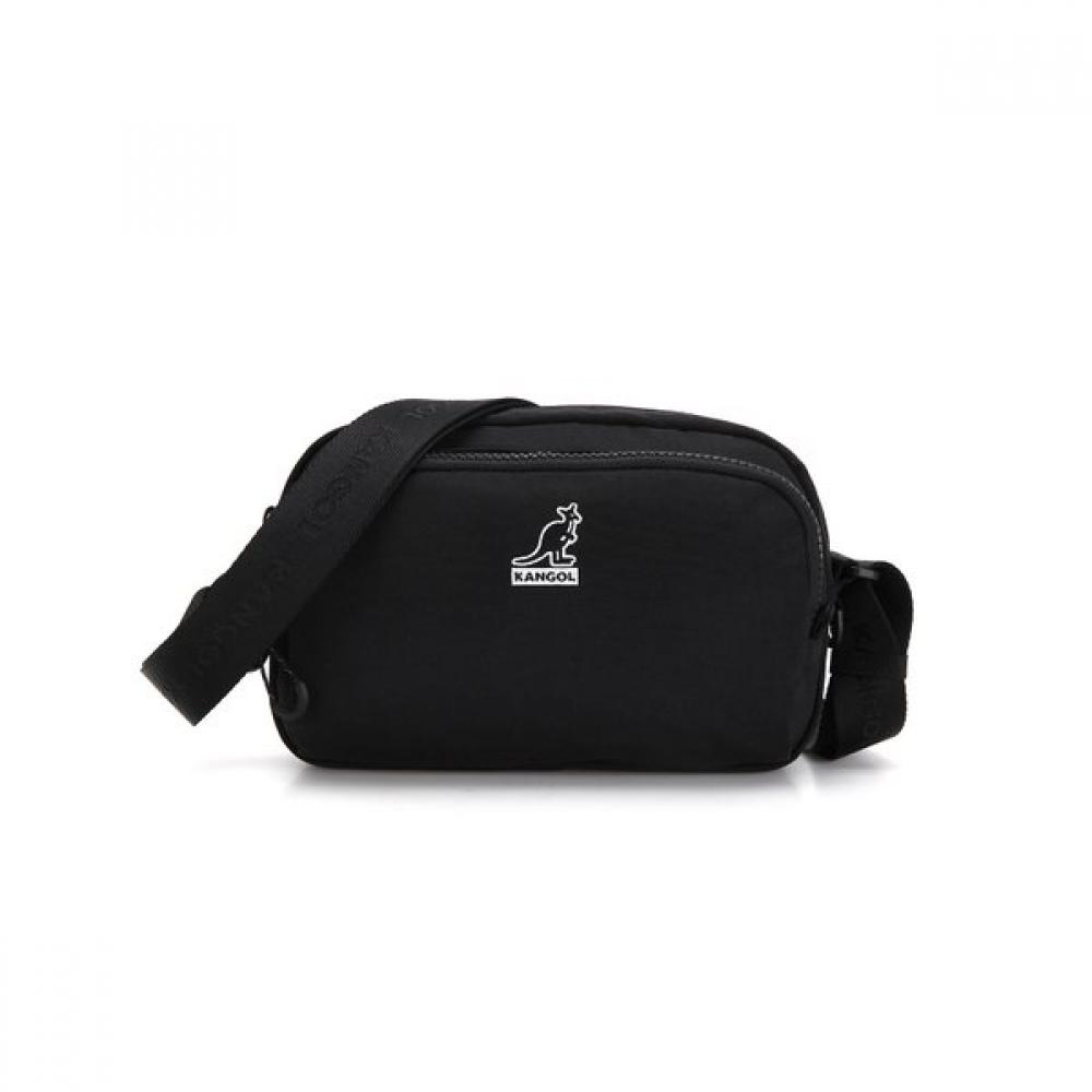 Kangol Crossbag Black 3380 Squad OS
Kangol Crossbag Black 3380 Squad OS