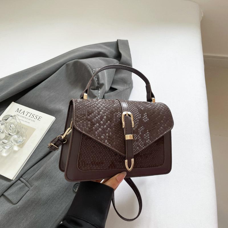 Сумка-мессенджер для поездок на работу, женская сумка, новая коллекция весна-лето 2025, простая наплечная сумка, фактурная маленькая квадратная сумка