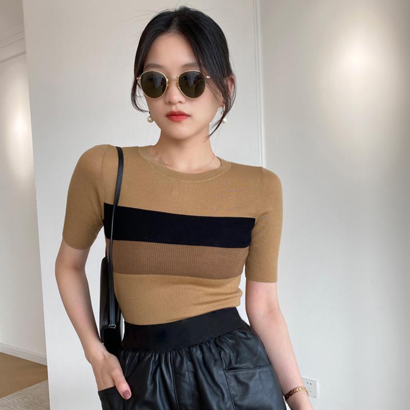 Женские топы в полоску контрастного цвета, короткая темпераментная повседневная футболка с короткими рукавами и круглым вырезом
Женские топы в полоску контрастного цвета, короткая темпераментная повседневная футболка с короткими рукавами и круглым вырезом