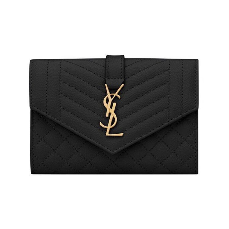 Saint Laurent Ysl Монограма Мікс Мателасе Тиснена Шкіра Гаманець-Конверт Маленький Жіночий Гаманець Чорний 651026-BOW91-1000 Basic Set (Bag+Dust Bag)
Saint Laurent Ysl Монограма Мікс Мателасе Тиснена Шкіра Гаманець-Конверт Маленький Жіночий Гаманець Чорний 651026-BOW91-1000 Basic Set (Bag+Dust Bag)