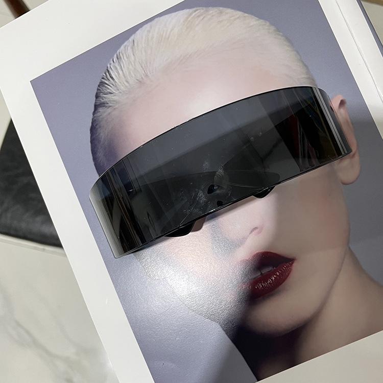 Солнцезащитные очки Futuristic Warrior: Модные интегрированные очки для вечеринок с персонализированной повязкой на голову As shown чёрный
Солнцезащитные очки Futuristic Warrior: Модные интегрированные очки для вечеринок с персонализированной повязкой на голову As shown чёрный