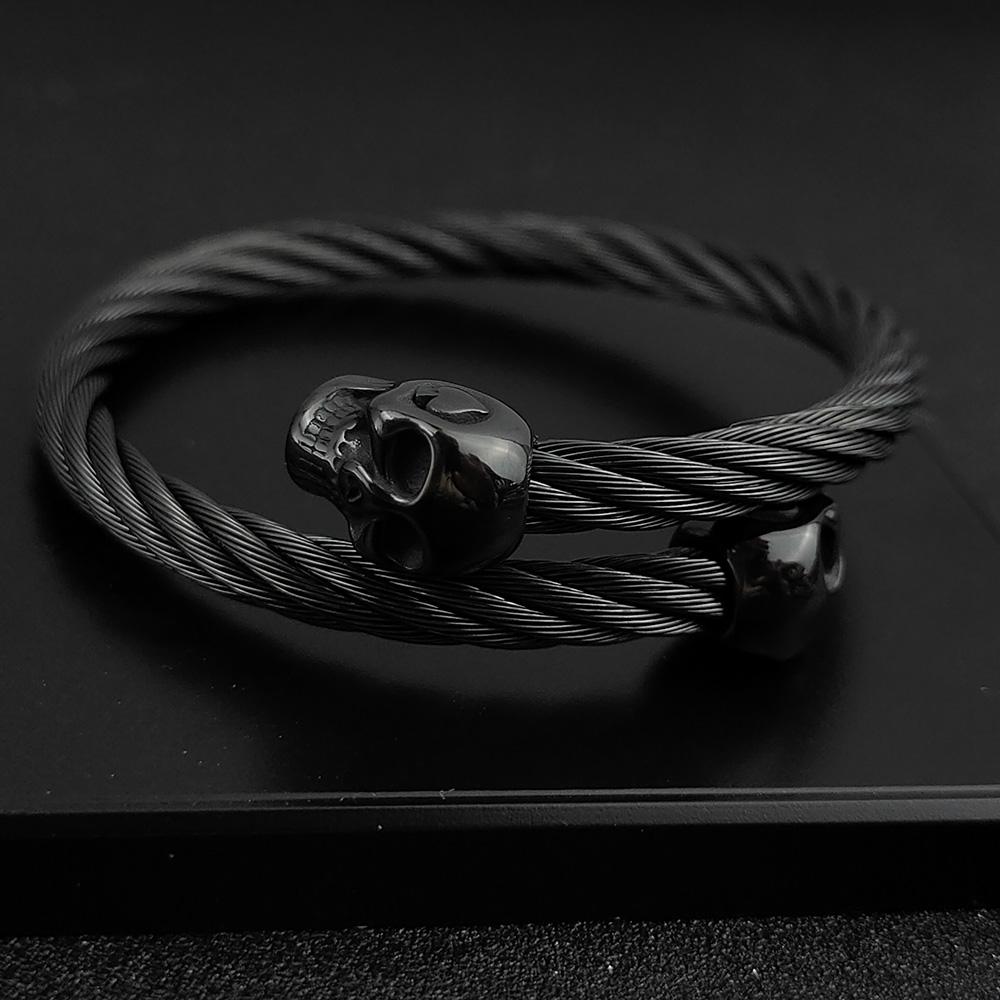 New Fashion Bracelet for Men Double Skull Bangles Open Cuff Bracelets Stainless Steel Braided Wrap Bangle Jewelry Pulsera 58-60mm чёрный
New Fashion Bracelet for Men Double Skull Bangles Open Cuff Bracelets Stainless Steel Braided Wrap Bangle Jewelry Pulsera 58-60mm чёрный