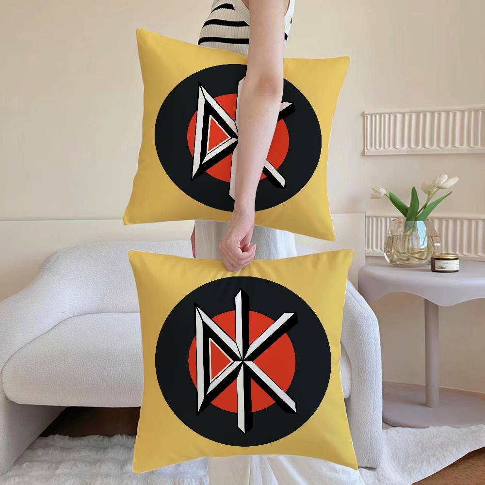 D-Dead Kennedys Наволочка Антипылевой клещ Наволочка Невидимая молния Шелковистая Накидка на диванную подушку 12x12Inch
D-Dead Kennedys Наволочка Антипылевой клещ Наволочка Невидимая молния Шелковистая Накидка на диванную подушку 12x12Inch