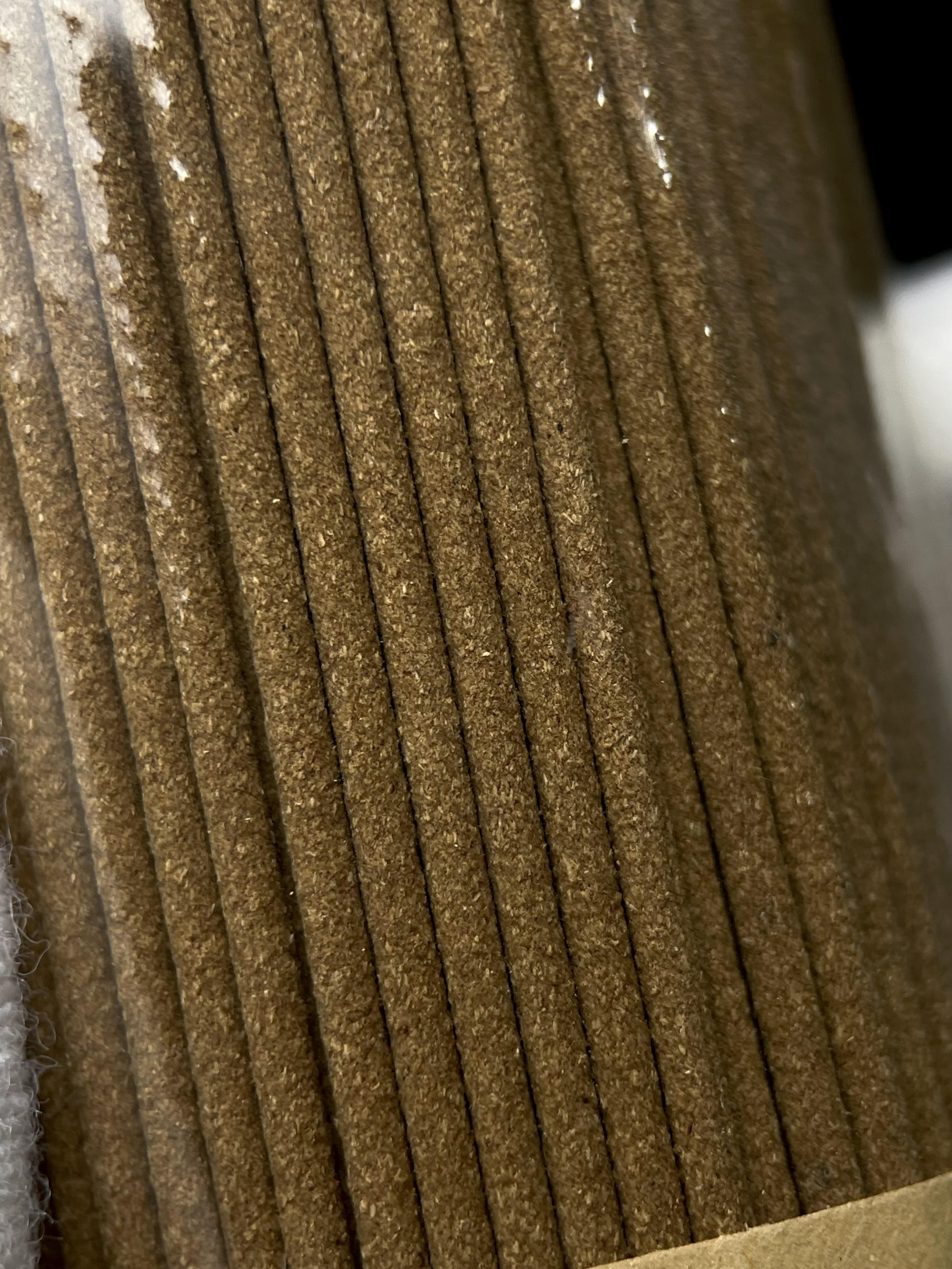 Нячанг Натуральный Старый Материал Благовония Палочки Храм Подношение Будде/Спальня Благовония Для Очищения Воздуха/Помощь Сну Агилавуд 10g
Нячанг Натуральный Старый Материал Благовония Палочки Храм Подношение Будде/Спальня Благовония Для Очищения Воздуха/Помощь Сну Агилавуд 10g