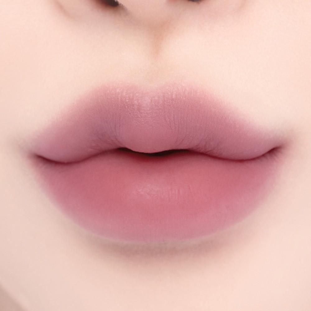 lilybyred Smiley Lip Blending Stick 0.8g 06 Chuckle with me
lilybyred Smiley Lip Blending Stick 0.8g 06 Chuckle with me