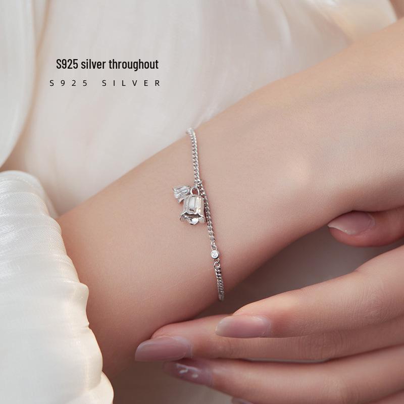 Banyan Tree S925 Silver Lily of the Valley Zircon Chain Bracelet for Women & Girls 925 Silver
Banyan Tree S925 Silver Lily of the Valley Zircon Chain Bracelet for Women & Girls 925 Silver
