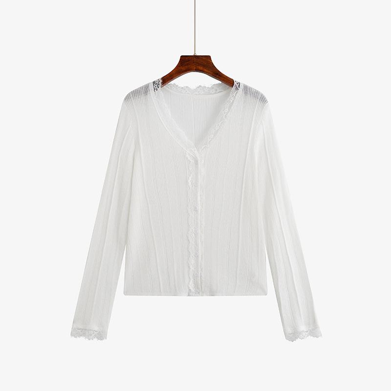 Plus Size Women s Summer Thin Section with A Knitted Stitching Lace V Neck Long Sleeved Top XXXL бежевый
Plus Size Women s Summer Thin Section with A Knitted Stitching Lace V Neck Long Sleeved Top XXXL бежевый