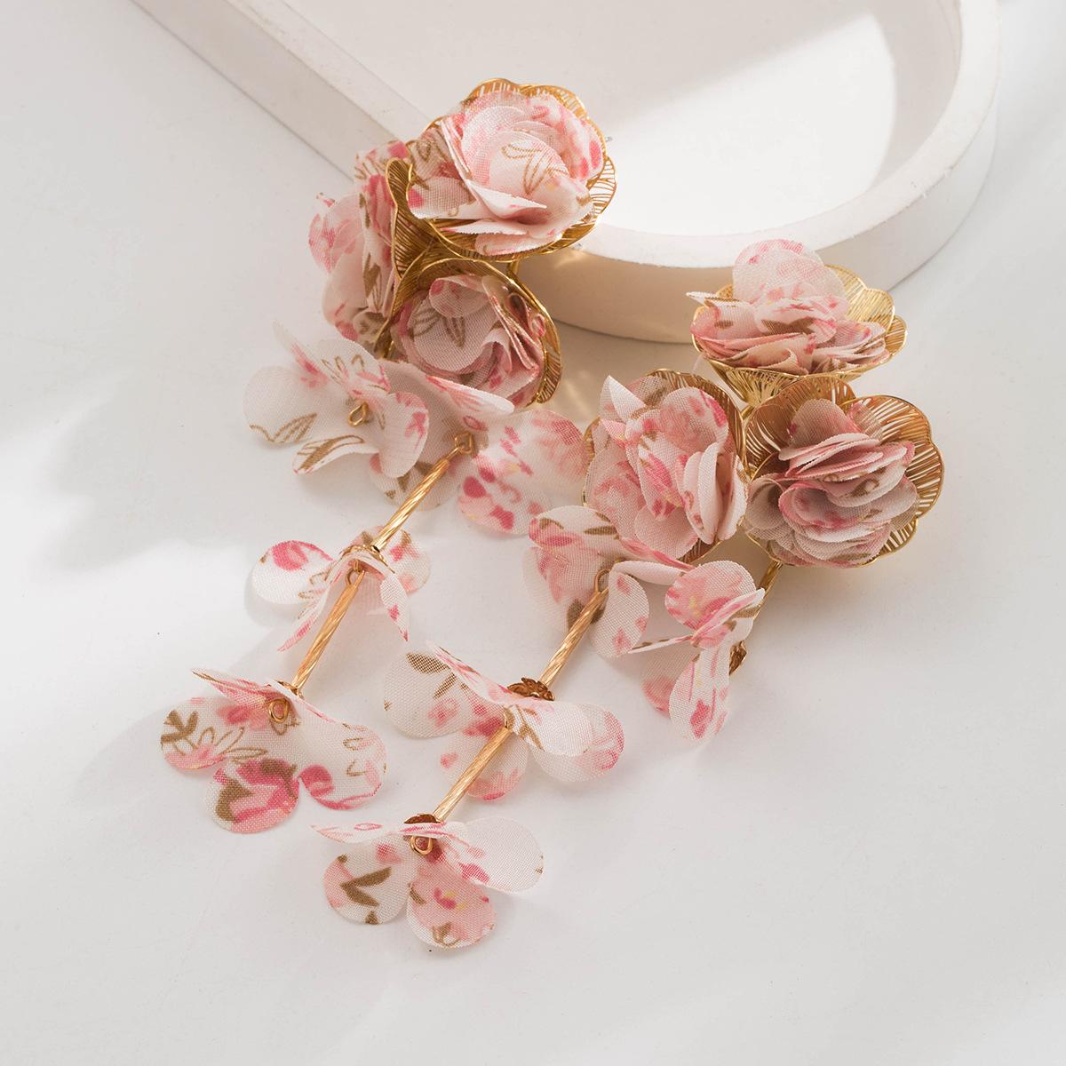 Multi-layered Chiffon Flower Earrings - Beachy, Niche Design, Stylish Long-style Ear Accessories
Multi-layered Chiffon Flower Earrings - Beachy, Niche Design, Stylish Long-style Ear Accessories