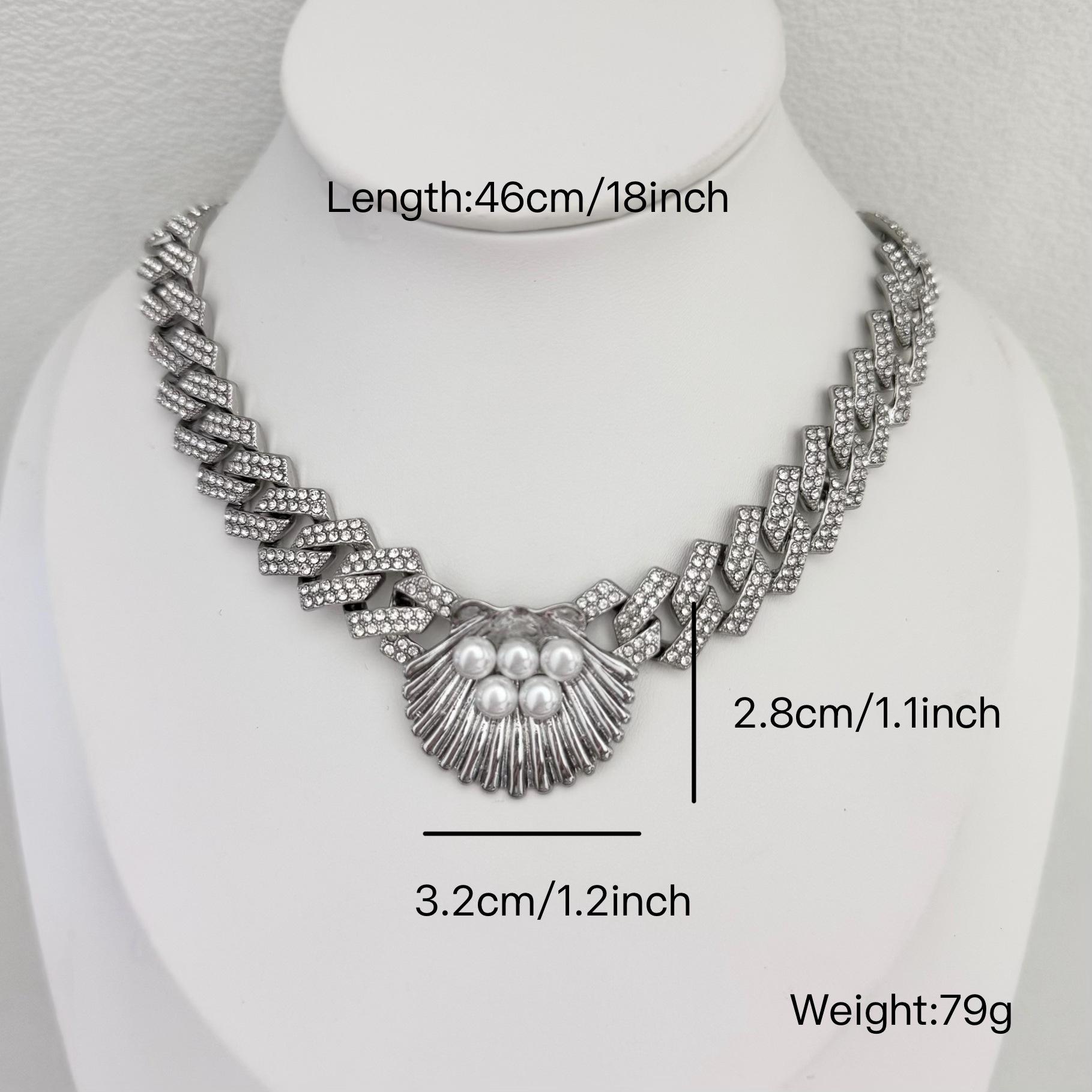 Hot Sale Full Diamond Cuban Chain Necklace, Gold Plated Shell Pearl Pendant Collarbone Chain Necklace
Hot Sale Full Diamond Cuban Chain Necklace, Gold Plated Shell Pearl Pendant Collarbone Chain Necklace