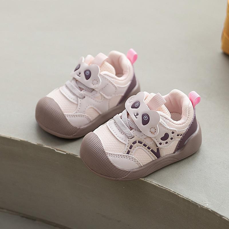 Infant soft-soled walking shoes, new autumn model, breathable and non-slip toddler sneakers for boys and girls, cute cartoon design 16-20Code【Five pairs in
Infant soft-soled walking shoes, new autumn model, breathable and non-slip toddler sneakers for boys and girls, cute cartoon design 16-20Code【Five pairs in