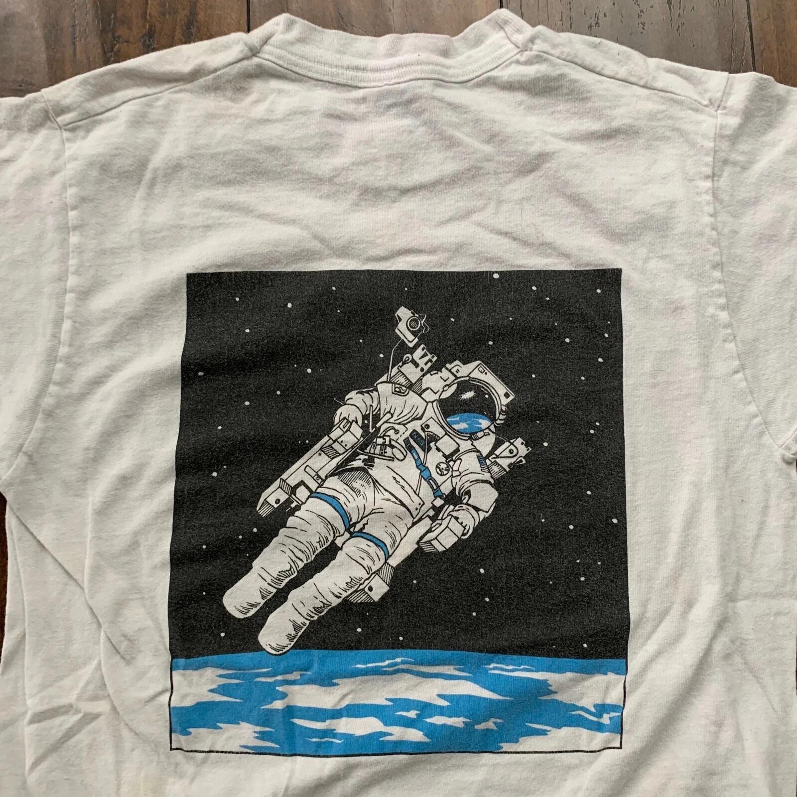 Astronaut 90s Vintage T Shirt Single Stitch Earth Day Space Tesla Cool Fly Rap 4XL
Astronaut 90s Vintage T Shirt Single Stitch Earth Day Space Tesla Cool Fly Rap 4XL