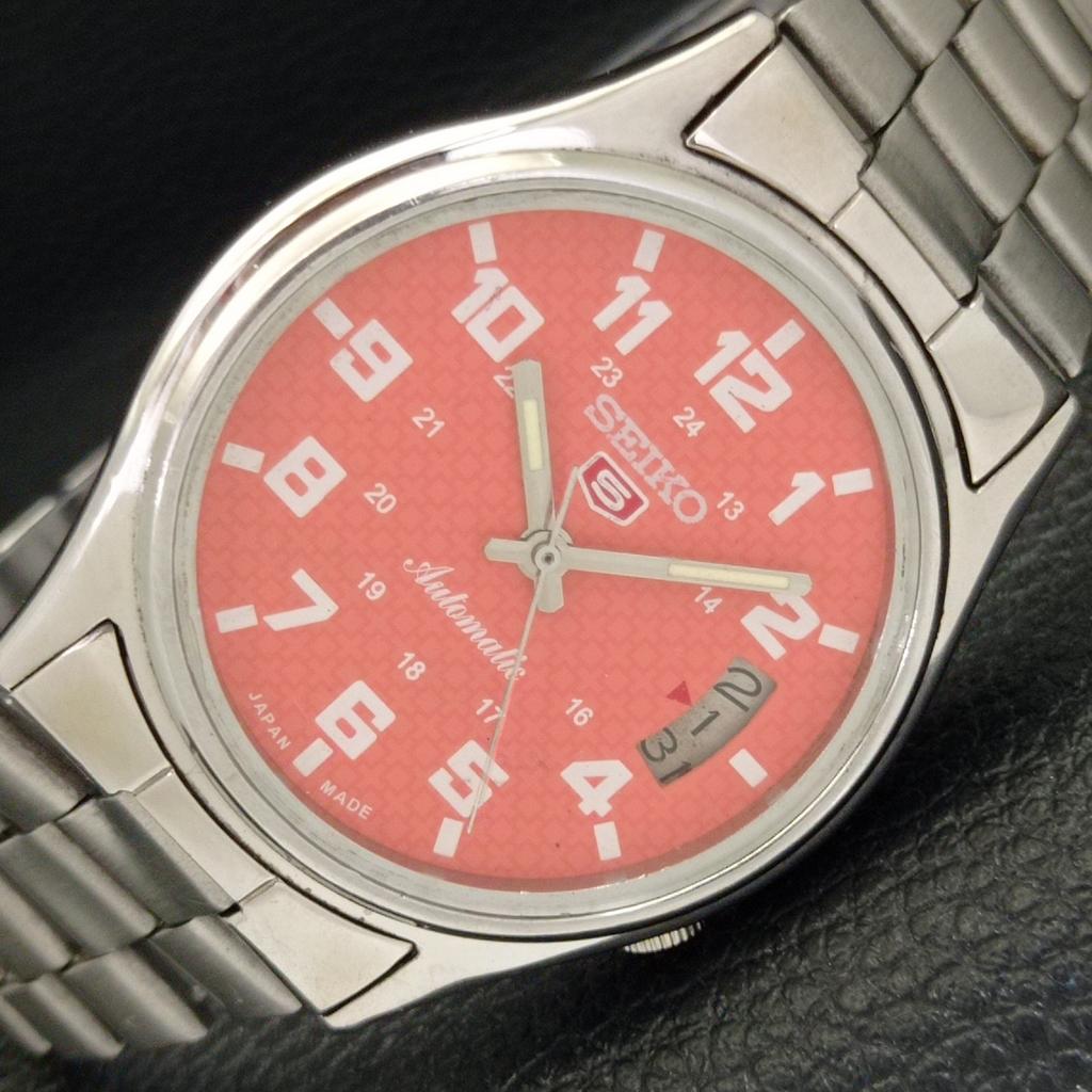 USED GENUINE VINTAGE SEIKO 5 AUTOMATIC JAPAN MENS PEACH DIAL WATCH a434211-2 R120-a434211
USED GENUINE VINTAGE SEIKO 5 AUTOMATIC JAPAN MENS PEACH DIAL WATCH a434211-2 R120-a434211