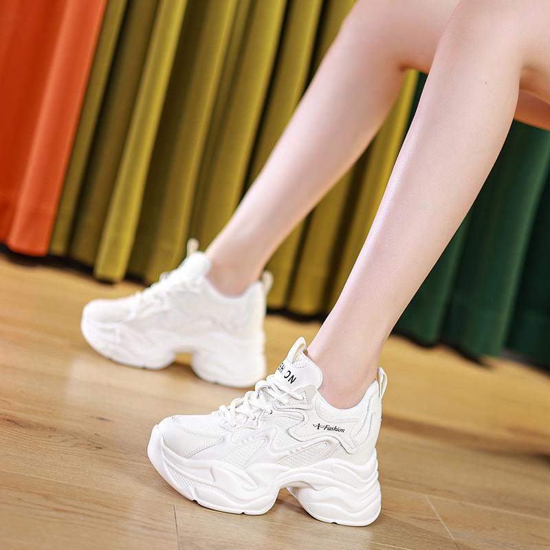 Spring Women s Shoes New Height Increasing Insole Casual Daddy Shoes White Shoes Single Wedge Platform Thick Bottom Business Casual Shoes Tide
Spring Women s Shoes New Height Increasing Insole Casual Daddy Shoes White Shoes Single Wedge Platform Thick Bottom Business Casual Shoes Tide