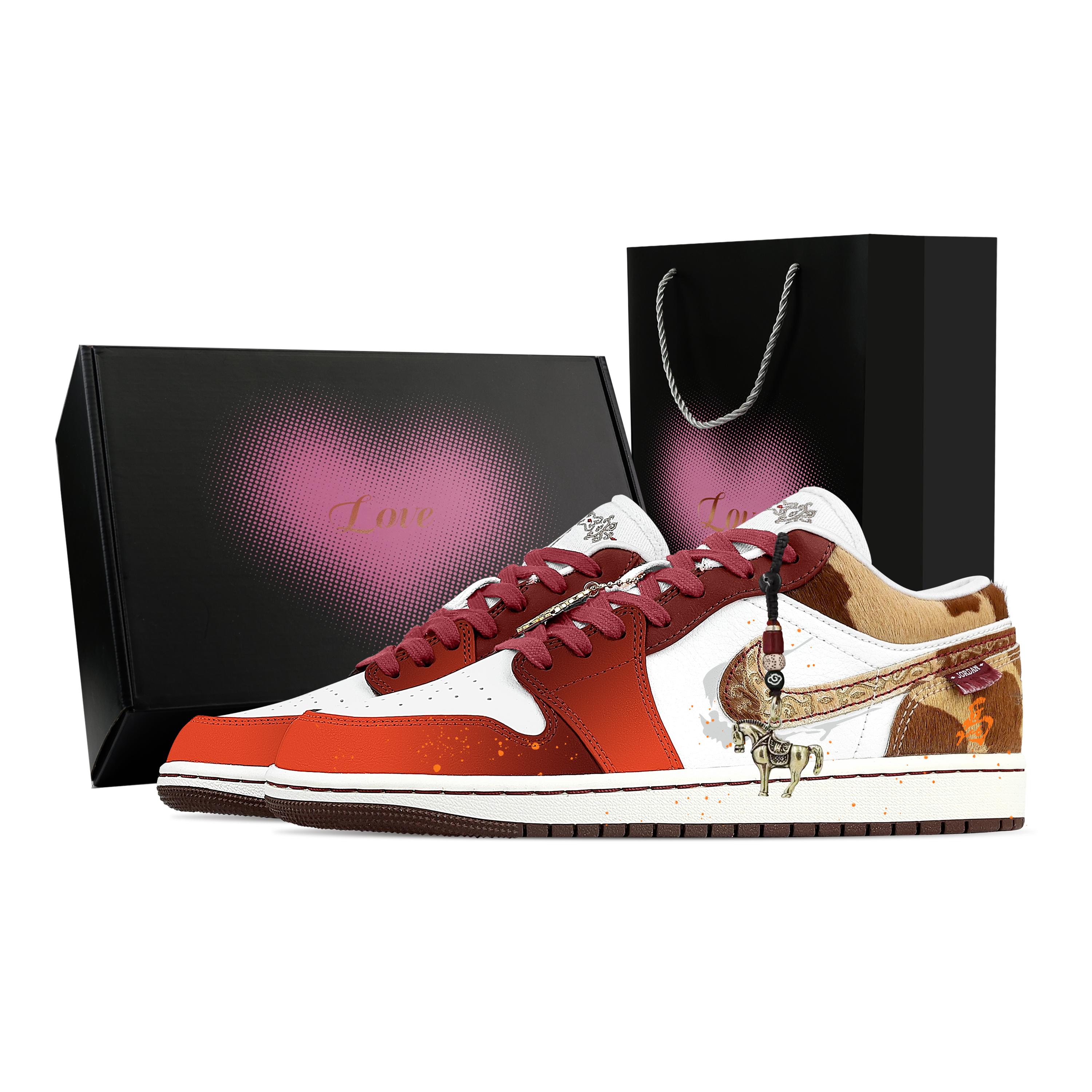 Jordan Air Jordan 1 Galloping Horses, Heart Box Abrasion Resistant Low top Vintage Basketball Shoes Men s Brown Orange IQ5321-121(Team529--) 42
Jordan Air Jordan 1 Galloping Horses, Heart Box Abrasion Resistant Low top Vintage Basketball Shoes Men s Brown Orange IQ5321-121(Team529--) 42