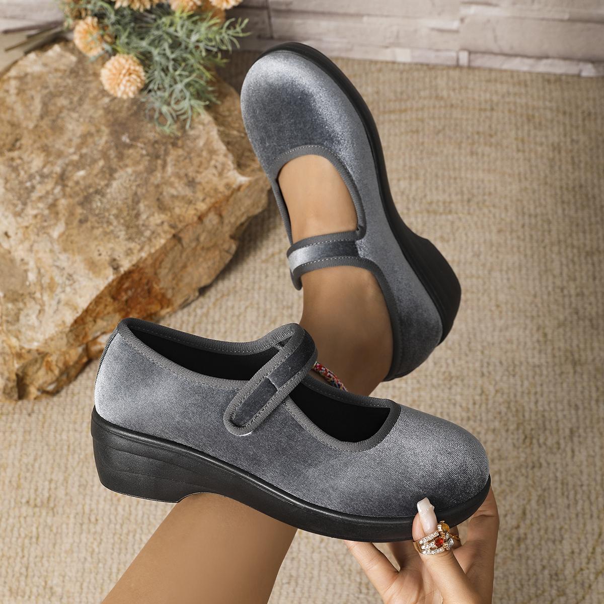 Women Heeled Shoes 2025 Trend New Summer Loafers Casual Sport Sandals Brand Women Sneakers Walking Zapatillas De Mujer 43 темно серый
Women Heeled Shoes 2025 Trend New Summer Loafers Casual Sport Sandals Brand Women Sneakers Walking Zapatillas De Mujer 43 темно серый