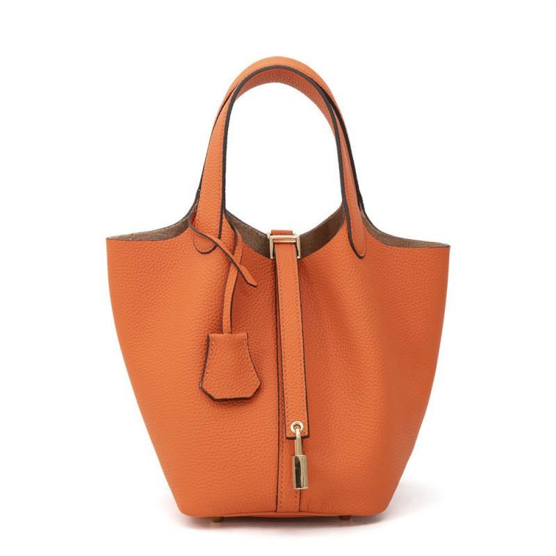 High-quality 2026 Leather Bucket Bag Commuter Cross-body Women s Vegetable Basket Handbag Mommy Bride s Wedding 18cm
High-quality 2026 Leather Bucket Bag Commuter Cross-body Women s Vegetable Basket Handbag Mommy Bride s Wedding 18cm