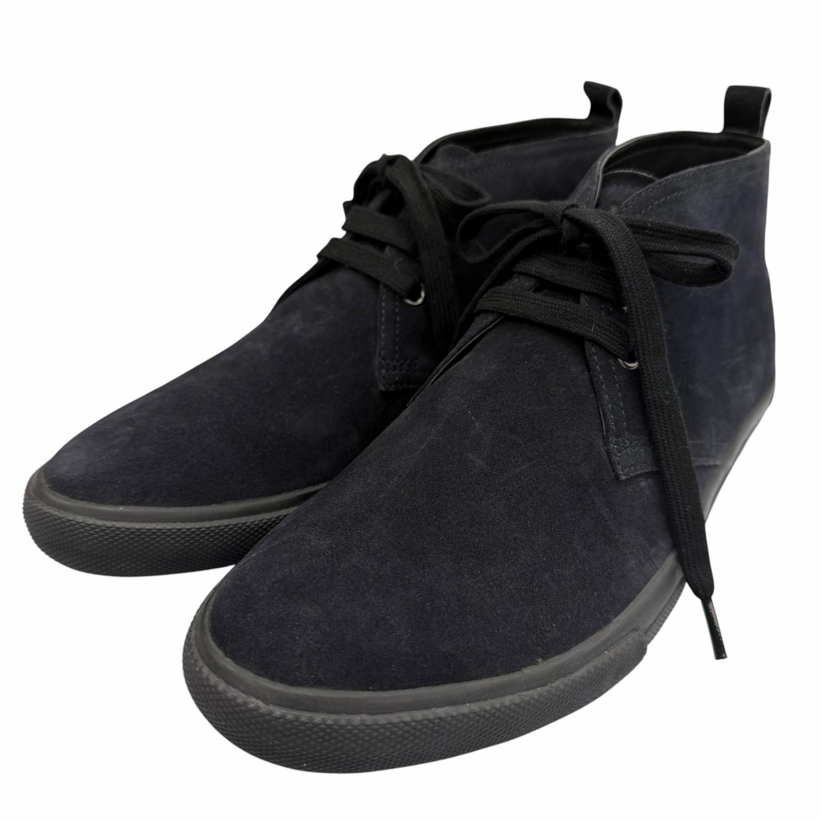 Excellent PRADA High cut sneakers black Suede leather mens 7.5 4T2582 Used
Excellent PRADA High cut sneakers black Suede leather mens 7.5 4T2582 Used