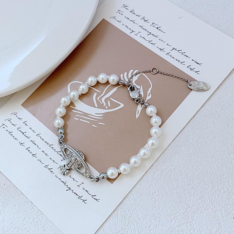 Luxury Pearl and Zircon Saturn Bracelet платиновый
Luxury Pearl and Zircon Saturn Bracelet платиновый