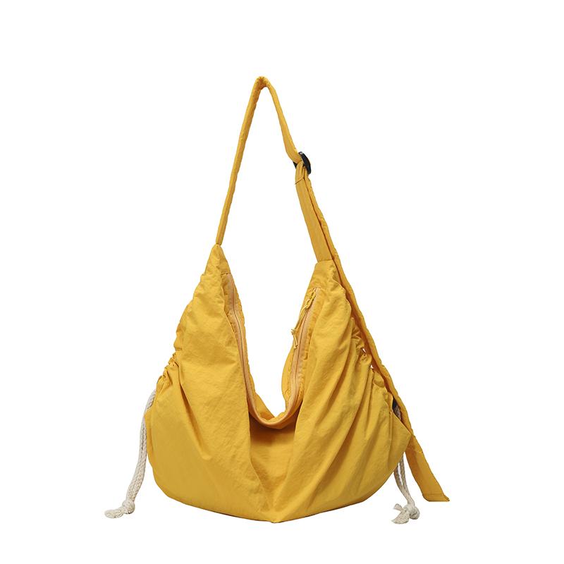 Oxford Solid Color Large Capacity Casual Tote Zipper Versatile Bags Female 2026 Fashi Temperament Commuting Shoulder Bags жовтий
Oxford Solid Color Large Capacity Casual Tote Zipper Versatile Bags Female 2026 Fashi Temperament Commuting Shoulder Bags жовтий