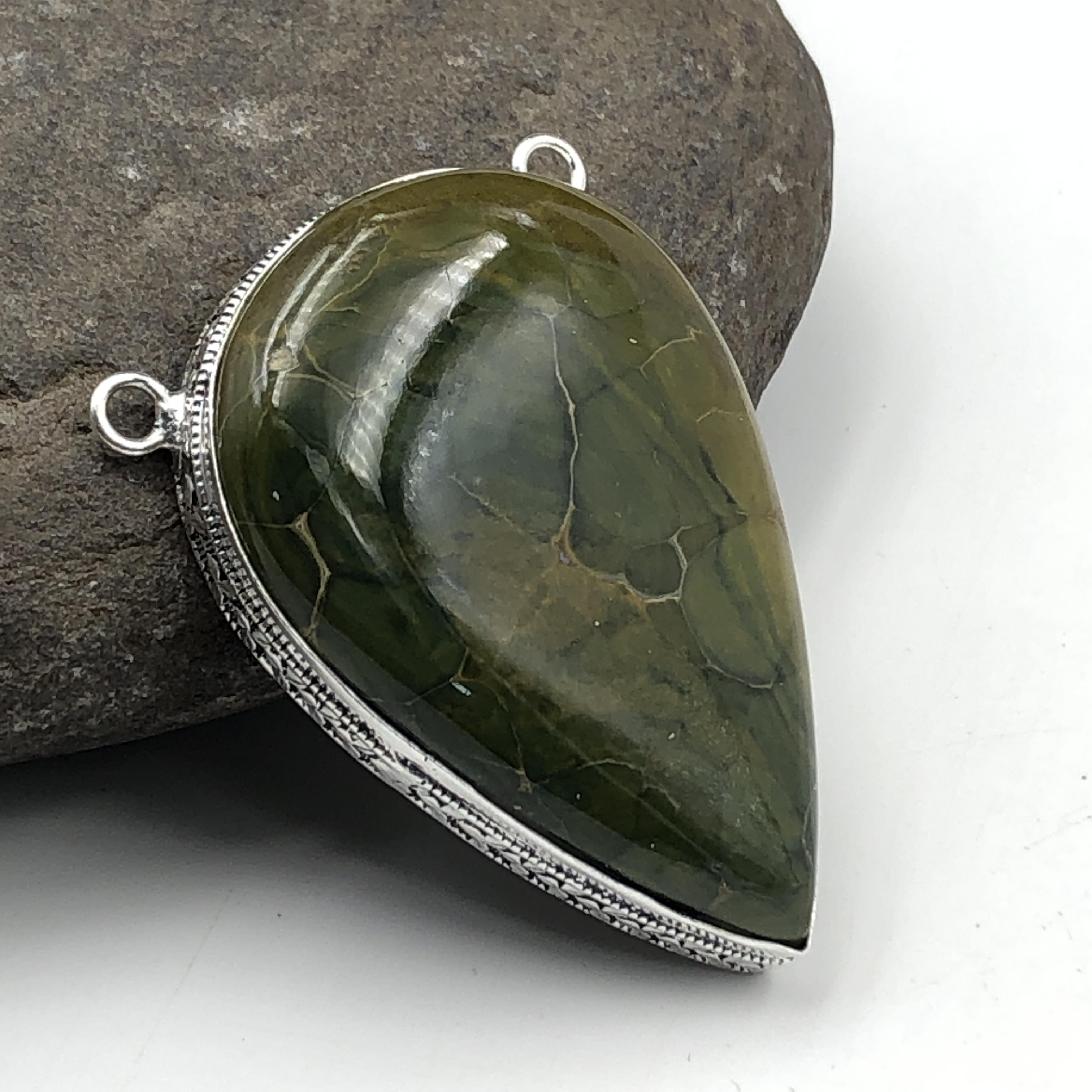 Natural Rain Forest Jasper Gemstone 925 Sterling Silver Jewelry Pendant 2 AJP-454
Natural Rain Forest Jasper Gemstone 925 Sterling Silver Jewelry Pendant 2 AJP-454