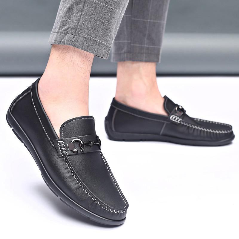 Весна 2024 года, новый корейский модный тренд, мужская обувь, мягкая подошва, повседневные маленькие белые туфли, мужская обувь Doudou 38 чёрный
Весна 2024 года, новый корейский модный тренд, мужская обувь, мягкая подошва, повседневные маленькие белые туфли, мужская обувь Doudou 38 чёрный