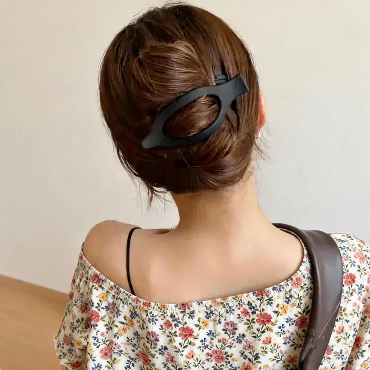 Simple French Style Oval Hair Clip For Women Girls Back Head Hair Hold Hairpin Hairgrip Barrette Headband Fashion Hair Accessory
Simple French Style Oval Hair Clip For Women Girls Back Head Hair Hold Hairpin Hairgrip Barrette Headband Fashion Hair Accessory
