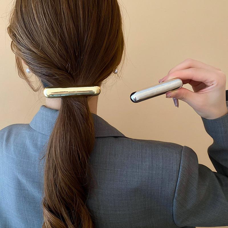Fashion Smooth Metal Chunky Long Hair Clip Dome Ponytail Hair Cuff Horsetail Retainer Hair Jewelry Accessories for Women
Fashion Smooth Metal Chunky Long Hair Clip Dome Ponytail Hair Cuff Horsetail Retainer Hair Jewelry Accessories for Women