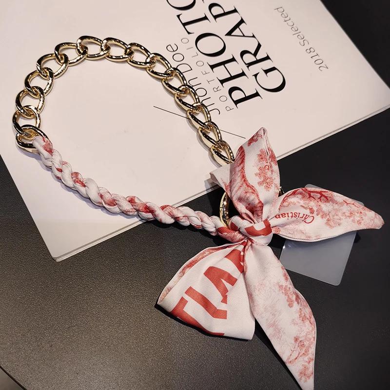 Mobile Phone Lanyard Silk Scarf Hand Hanging Chain Braided Bow Metal Pendant High-end Bag Phone Case Anti-lost Sling Lanyard Key
Mobile Phone Lanyard Silk Scarf Hand Hanging Chain Braided Bow Metal Pendant High-end Bag Phone Case Anti-lost Sling Lanyard Key