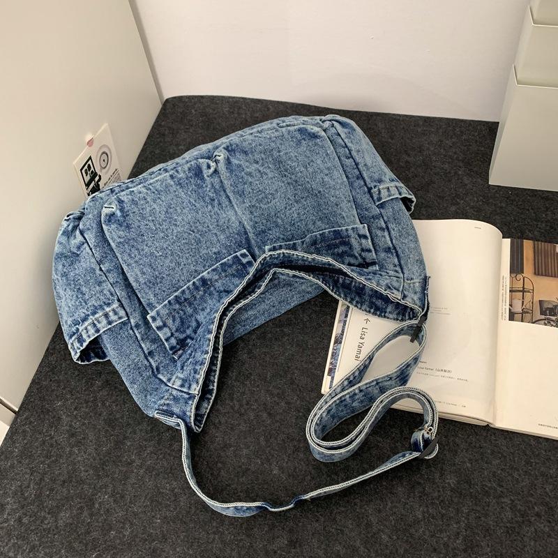 Crossbody bag Washed denim cloth Shoulder bag Men s large-capacity leisure travel Versatile commuting class Book backpack Women синий
Crossbody bag Washed denim cloth Shoulder bag Men s large-capacity leisure travel Versatile commuting class Book backpack Women синий