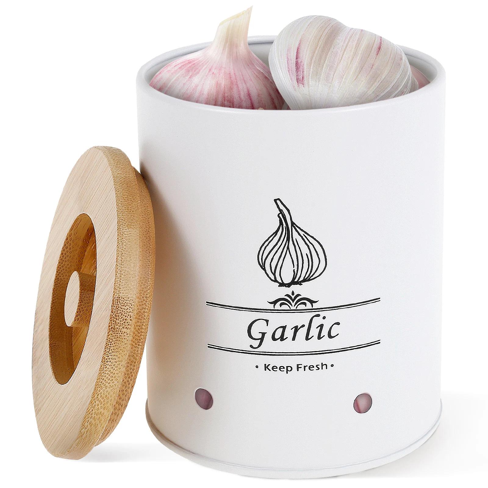 Garlic Keeper Storage Container Holder Metal Garlic Storage with Bamboo Lid Vegetable Storage Container with Aerating Holes M белый
Garlic Keeper Storage Container Holder Metal Garlic Storage with Bamboo Lid Vegetable Storage Container with Aerating Holes M белый