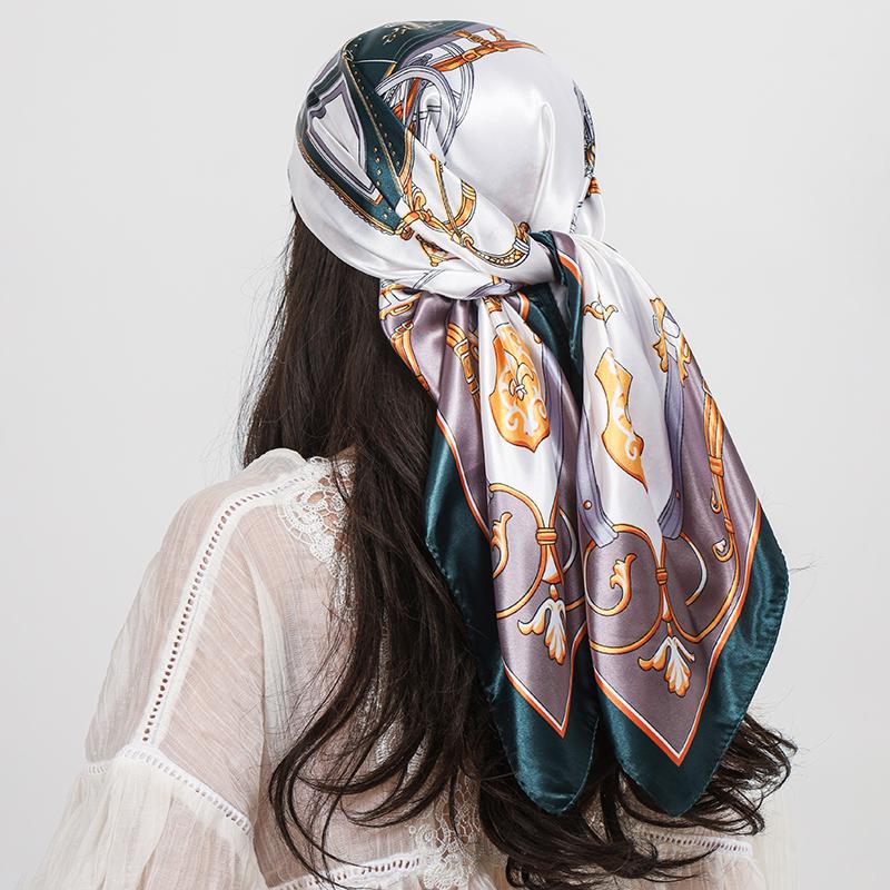 90cm Leopard Print Square Silk Scarf Woman Satin Hijab Scarf Fashion Shawl Female Smooth Soft Hair Scarf Islimic Turban Bandana 90x90cm озеро синього кольору
90cm Leopard Print Square Silk Scarf Woman Satin Hijab Scarf Fashion Shawl Female Smooth Soft Hair Scarf Islimic Turban Bandana 90x90cm озеро синього кольору