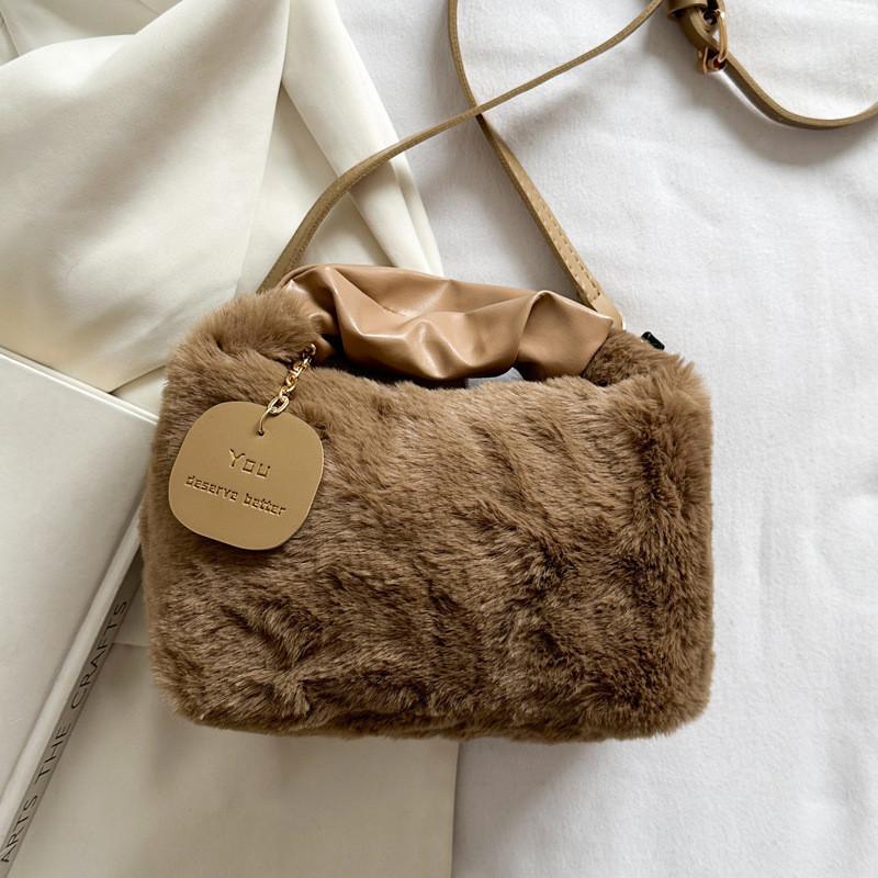 Stylish Mid-sized Plush Shoulder Bag With Fresh Sweet Style And Car Line Element
Stylish Mid-sized Plush Shoulder Bag With Fresh Sweet Style And Car Line Element