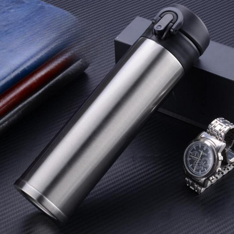 Новые термосы с двойными изолированными чашками из нержавеющей стали для мужчин и женщин, сопровождающие автомобильные подпрыгивающие чашки. 400ml серый
Новые термосы с двойными изолированными чашками из нержавеющей стали для мужчин и женщин, сопровождающие автомобильные подпрыгивающие чашки. 400ml серый