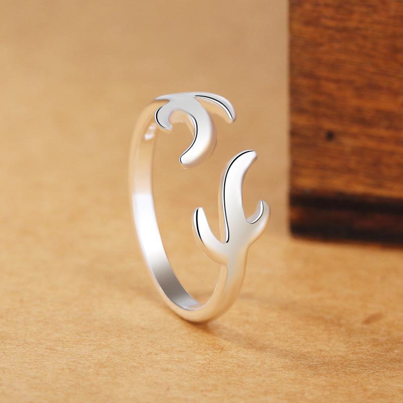 Korean Christmas Antler Open Ring - Creative Festive Finger Jewelry Gift Adjustable
Korean Christmas Antler Open Ring - Creative Festive Finger Jewelry Gift Adjustable