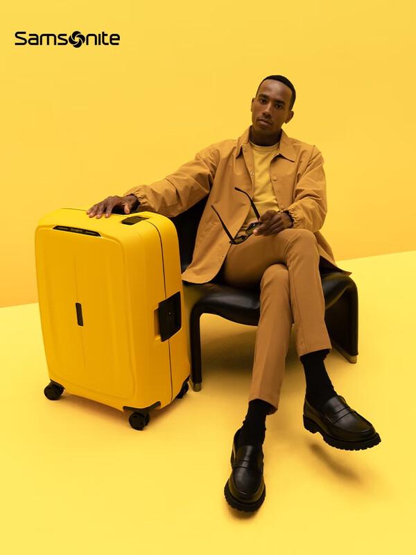 Samsonite KM0 28-Inch Hardside Checked Luggage
Samsonite KM0 28-Inch Hardside Checked Luggage