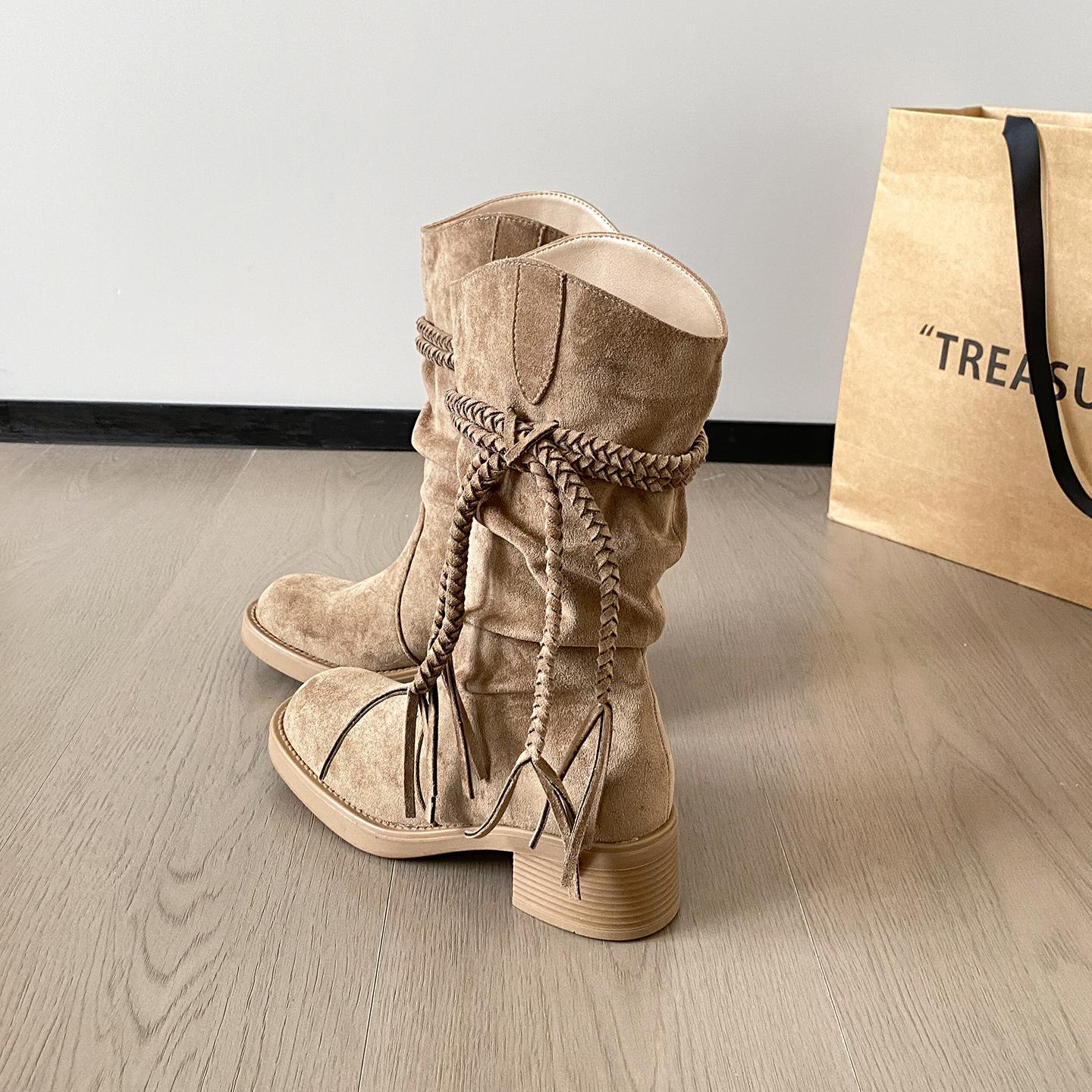 Cowhide version~ V-mouth fringed straps stacking boots medium boots thick heel knight boots women s thick sole heightening western short boots 35
Cowhide version~ V-mouth fringed straps stacking boots medium boots thick heel knight boots women s thick sole heightening western short boots 35