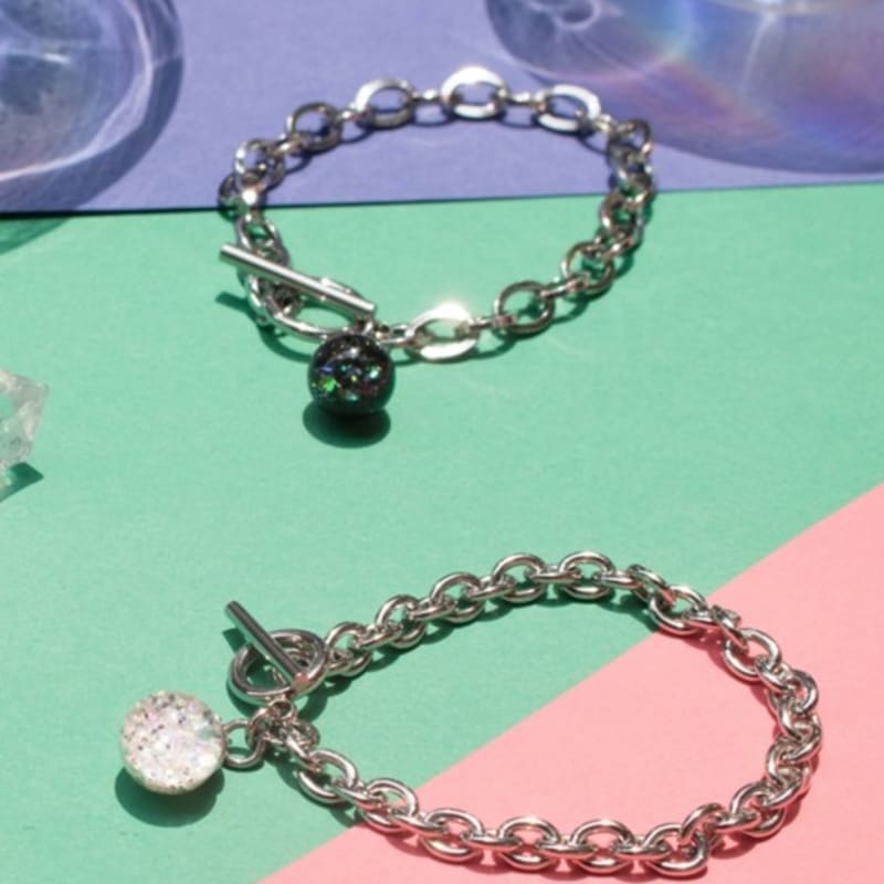 luvinball Couple Chain Snowball Bracelet Black
luvinball Couple Chain Snowball Bracelet Black