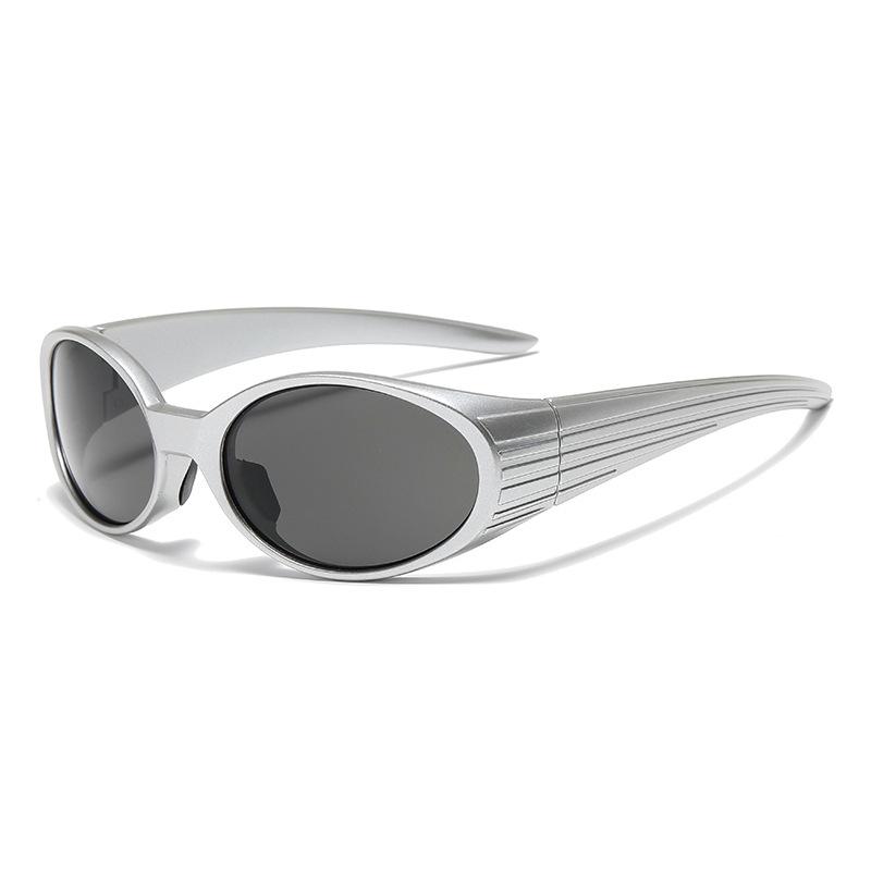 Unique outdoor sports sunglasses, gothic party decoration, thick-leg sunglasses серебряный
Unique outdoor sports sunglasses, gothic party decoration, thick-leg sunglasses серебряный