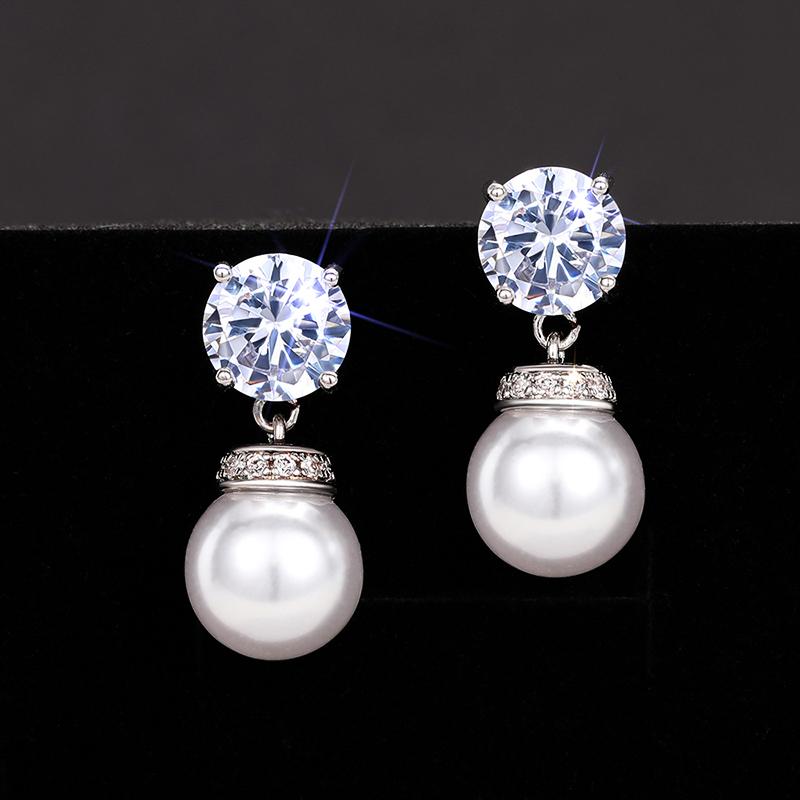 Huitan Fancy Women Imitation Pearl Dangle Earrings Silver Color Modern Fashion Female Accessories Wedding Party Elegant Jewelry
Huitan Fancy Women Imitation Pearl Dangle Earrings Silver Color Modern Fashion Female Accessories Wedding Party Elegant Jewelry