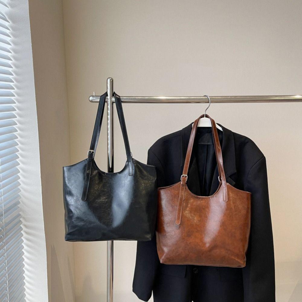 Large Capacity Leather Tote Bag Solid Color Handbag Simple Women s Shoulder Bag Lady чорний
Large Capacity Leather Tote Bag Solid Color Handbag Simple Women s Shoulder Bag Lady чорний