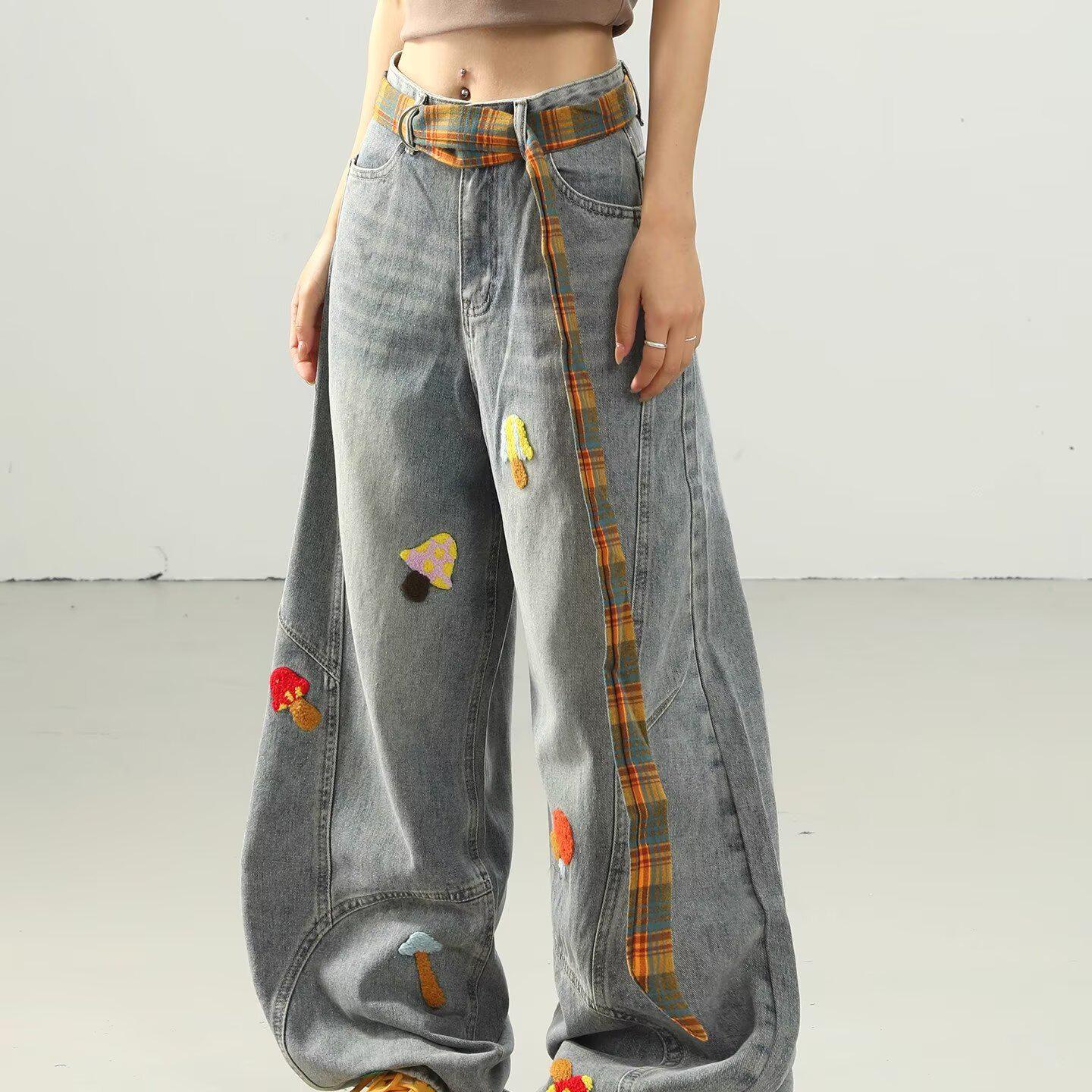 Женские ретро джинсы с вышивкой и широкими штанинами - Свободный крой, Длина в пол, Стиль скимитар для осени и зимы 3XL синий
Женские ретро джинсы с вышивкой и широкими штанинами - Свободный крой, Длина в пол, Стиль скимитар для осени и зимы 3XL синий