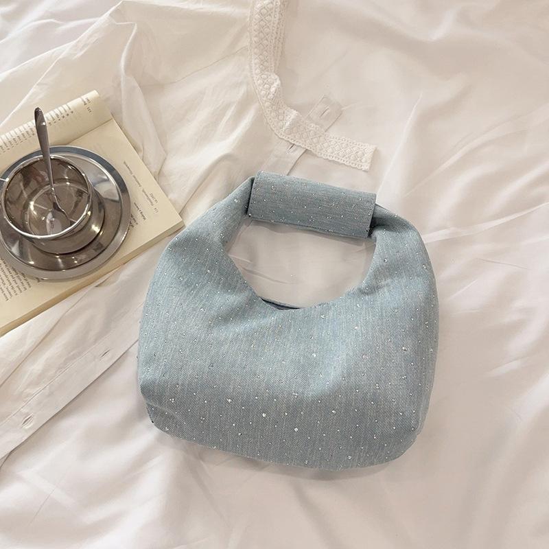 New high-end underarm bag women s fashion versatile shoulder women s bag simple portable bucket bag tote bag світло-синій колір
New high-end underarm bag women s fashion versatile shoulder women s bag simple portable bucket bag tote bag світло-синій колір