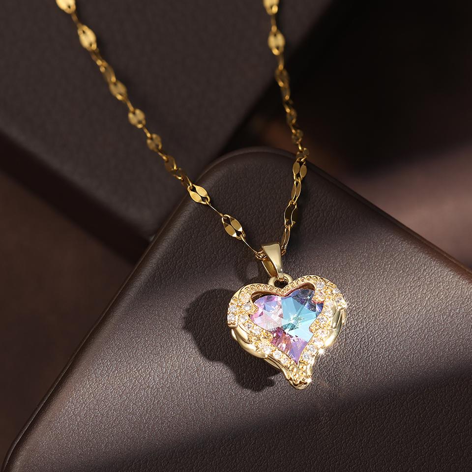 Romance Heart Stainless Steel Cubic Zirconia Necklaces For Women Gold Color Shiny Crystal Necklace Party Daily Jewelry
Romance Heart Stainless Steel Cubic Zirconia Necklaces For Women Gold Color Shiny Crystal Necklace Party Daily Jewelry