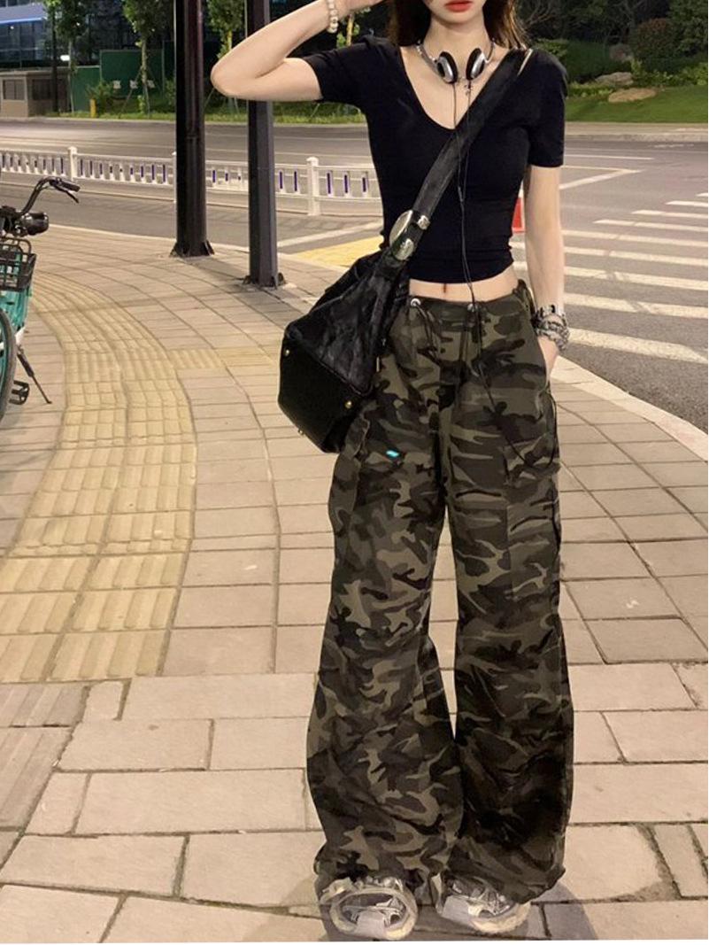 Жіночі ретро камуфляжні комбінезони - Нові осінні стилі: Готові до вулиці, Милі, Круті, Повсякденні штани вільного крою M камуфляжний
Жіночі ретро камуфляжні комбінезони - Нові осінні стилі: Готові до вулиці, Милі, Круті, Повсякденні штани вільного крою M камуфляжний