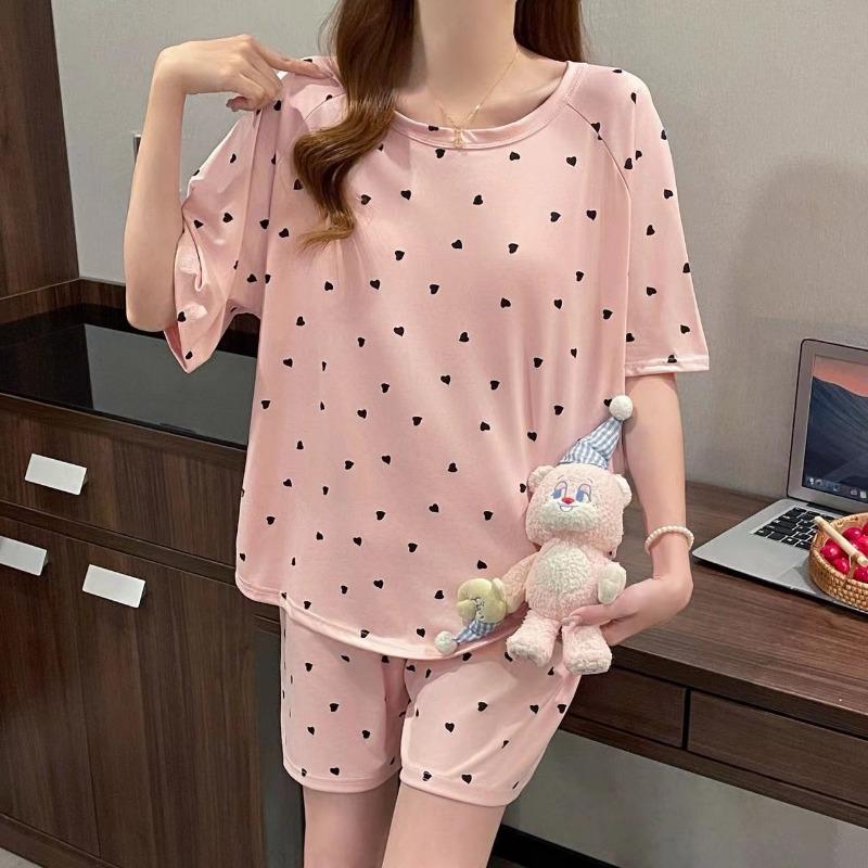 Women s Love Print Knit Fashionable Soft Short Sleeve and Shorts Sleepwear Set for Comfortable Home Wear 4XL рожевий
Women s Love Print Knit Fashionable Soft Short Sleeve and Shorts Sleepwear Set for Comfortable Home Wear 4XL рожевий