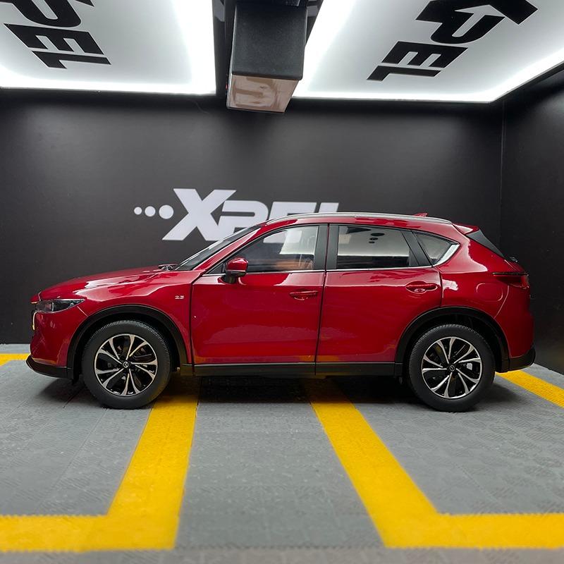1:18 сплавов Mazda 3 AXELA Mazda CX30 CX5 модель автомобиля второго поколения модель автомобиля для мальчиков игрушки автомобиля
1:18 сплавов Mazda 3 AXELA Mazda CX30 CX5 модель автомобиля второго поколения модель автомобиля для мальчиков игрушки автомобиля