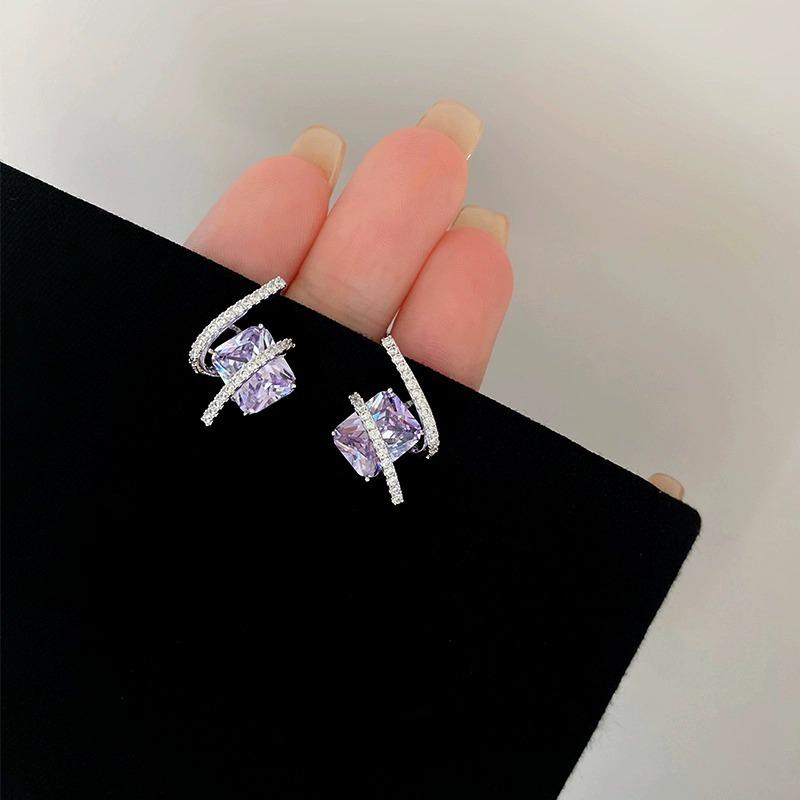 New Geometric Square Crystal Stud Earrings For Women Fashion Purple Earring Party Zircon Accessories Brincos
New Geometric Square Crystal Stud Earrings For Women Fashion Purple Earring Party Zircon Accessories Brincos