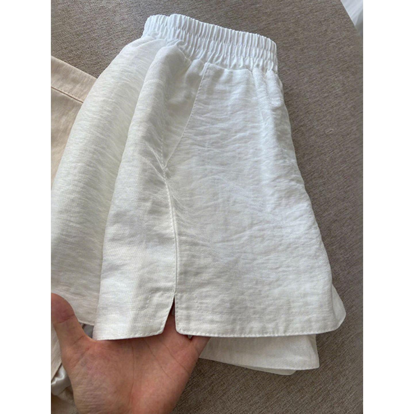 Women s Slimming High Waist A-line White Sports Shorts for Spring/Autumn - Petite Wide Leg Hot Pants S
Women s Slimming High Waist A-line White Sports Shorts for Spring/Autumn - Petite Wide Leg Hot Pants S